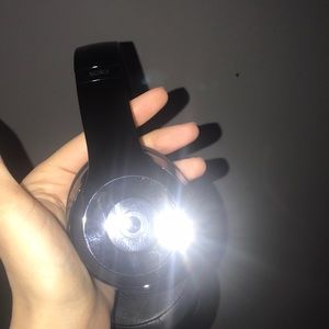 Wireless BEATS solo 3